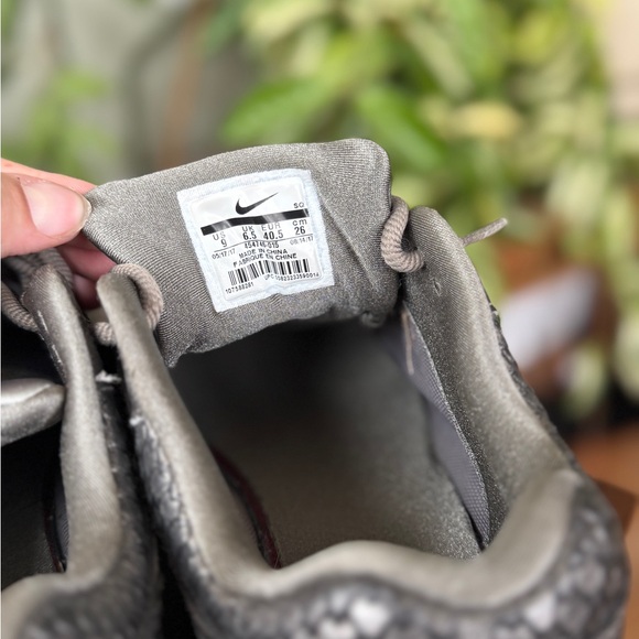 Nike Air Max 1 Reptile Metallic Pewter Silver Shoes - Picture 7 of 7